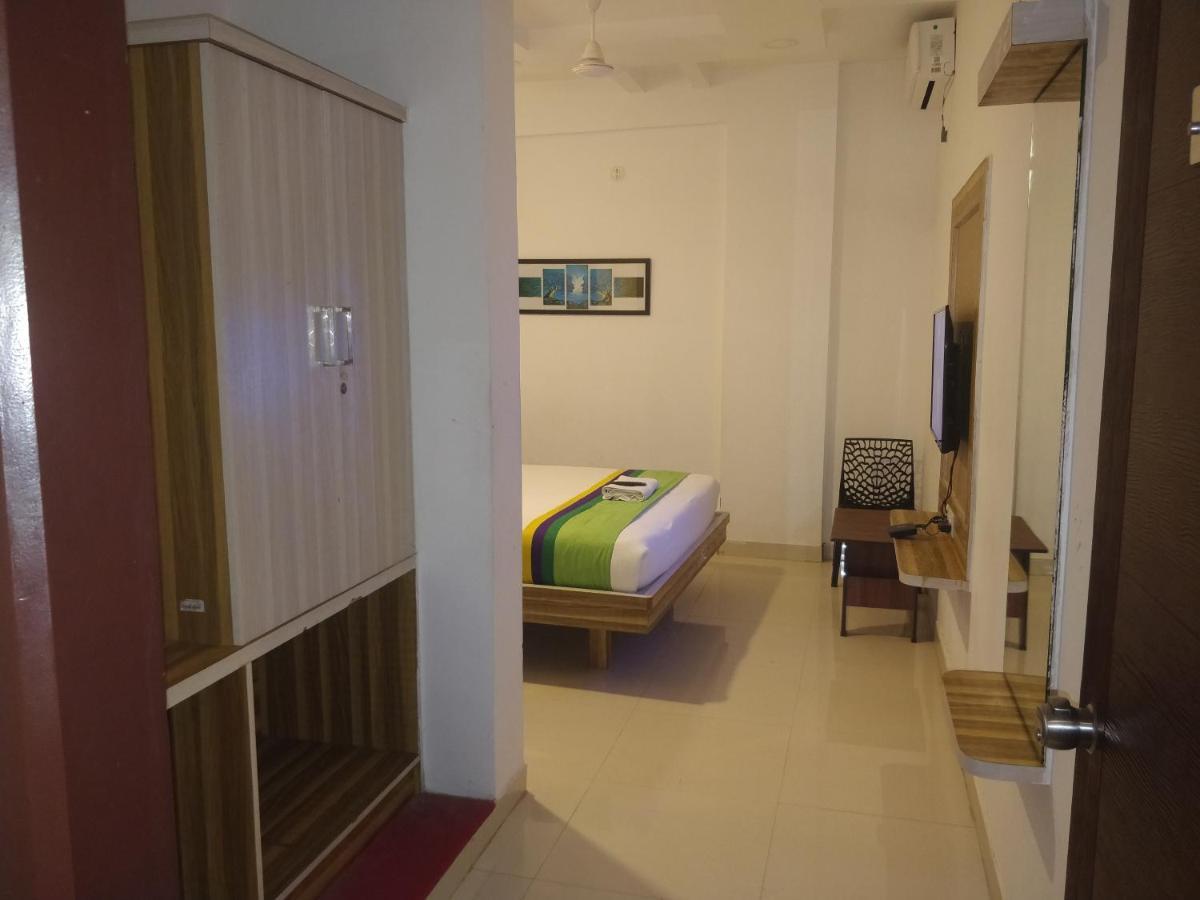 Hotel Dhruv Palace Bangalore Jakkur Екстер'єр фото